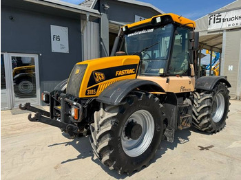 Tractor JCB