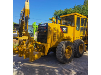 Grader CATERPILLAR 140H