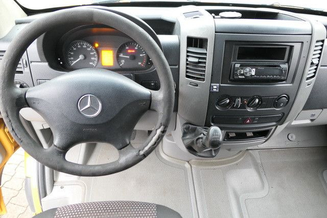 Leasing de Mercedes-Benz 311 KA Sprinter 4x2, AHK, Trennwand, 3.330m lang  Mercedes-Benz 311 KA Sprinter 4x2, AHK, Trennwand, 3.330m lang: foto 13