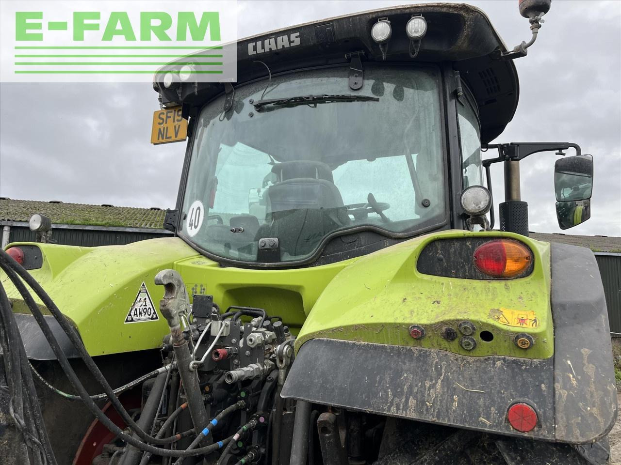 Tractor CLAAS ARION 630: foto 4