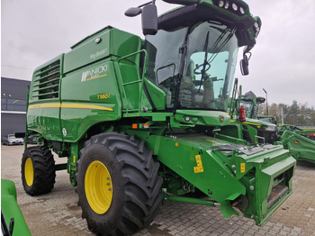 Cosechadora de granos JOHN DEERE T560