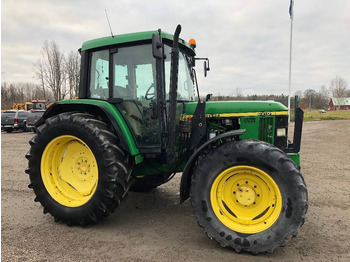 Tractor JOHN DEERE 6210