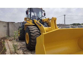 Cargadora de ruedas KOMATSU WA470-3: foto 3