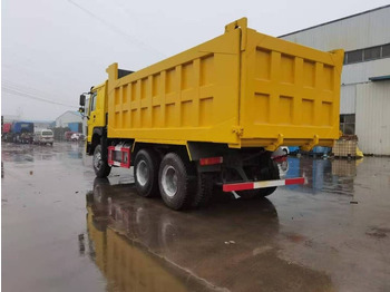 Camión volquete Sinotruk HOWO 6*4 Dump truck: foto 5