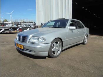 Coche MERCEDES-BENZ