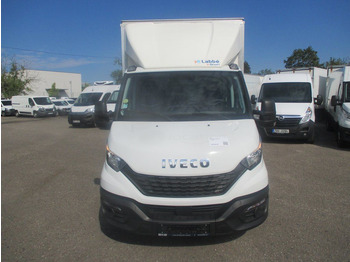 Furgoneta caja cerrada Iveco Daily 35C16: foto 2