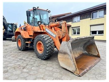 Cargadora de ruedas DOOSAN DL250