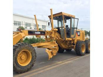 Grader CATERPILLAR 140H