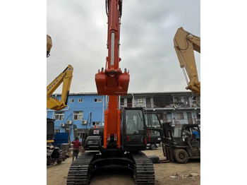 Excavadora de cadenas HITACHI ZX200