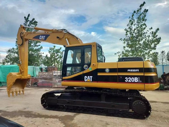 Excavadora de cadenas CATERPILLAR 320BL