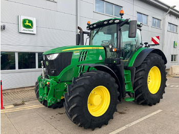 Tractor JOHN DEERE 6215R