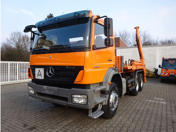 Camión portacontenedor de cadenas MERCEDES-BENZ Axor 2633