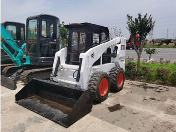 Minicargadora BOBCAT S130