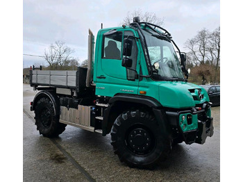 Vehículo municipal UNIMOG