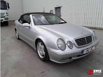 Coche MERCEDES-BENZ