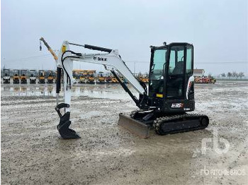 Miniexcavadora BOBCAT E35