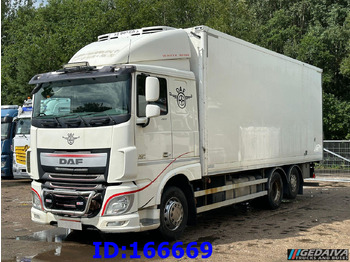 Camión frigorífico DAF XF 106 460