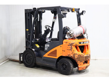 Carretilla elevadora de gas Doosan G25N-7: foto 4