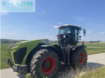 Tractor CLAAS Xerion 5000