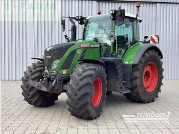 Tractor FENDT 718 Vario