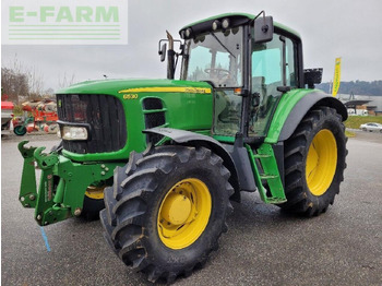 Tractor JOHN DEERE 6530