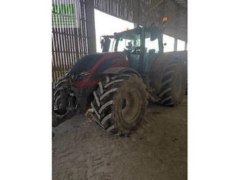 Tractor VALTRA T214