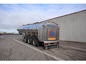 Leasing de VM Trailer Tank VM Trailer Tank: foto 4