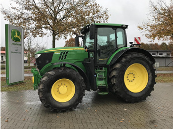 Tractor JOHN DEERE 6215R