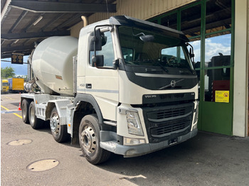 Camión hormigonera VOLVO FM 450