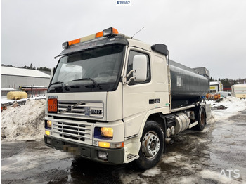 Camión cisterna VOLVO FM7