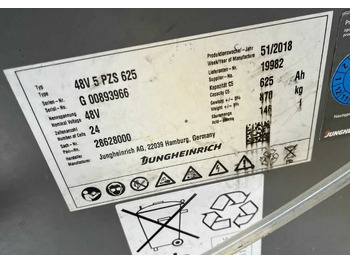 Carretilla elevadora eléctrica JUNGHEINRICH EFG