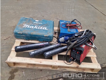 Equipo de construcción Sealey 230Volt Welder, Draper 230Volt Battery Charger/Starter, Makita TW1000 110Volt Impact Wrench, Sealey Micrometer Torqe Wrench (3 of): foto 4