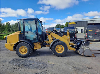 Cargadora de ruedas CATERPILLAR 906M