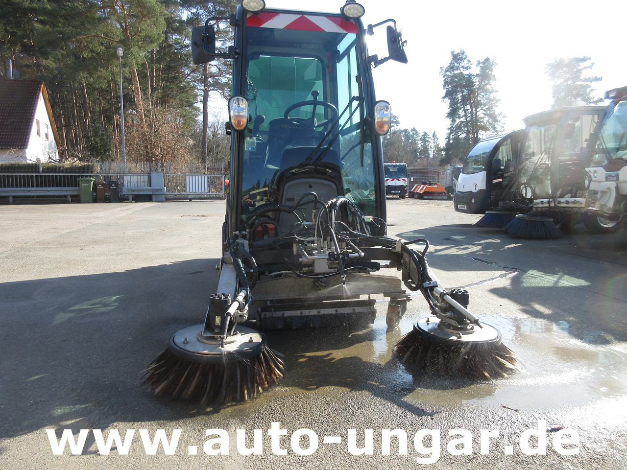 Barredora vial Holder X40 / X45 Baujahr 2017 Knicklenkung Kehraufbau 4x4 Kommunalhydraulik Frontheber: foto 21