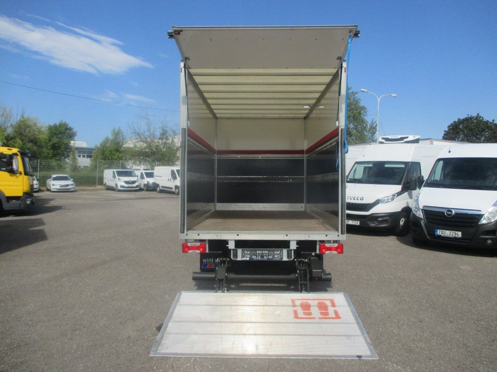 Furgoneta caja cerrada Iveco Daily 35C16: foto 10