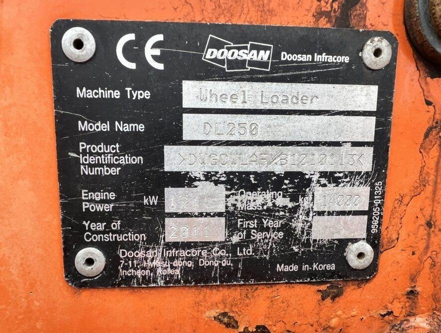 Cargadora de ruedas Doosan DL250: foto 9