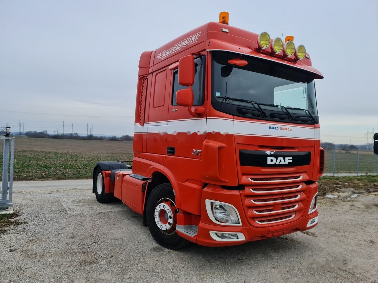 Cabeza tractora DAF XF 460: foto 13