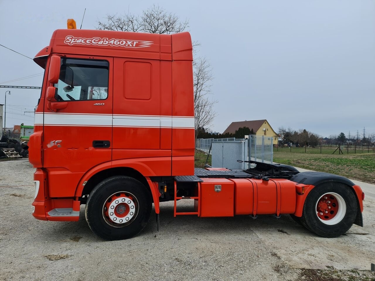 Cabeza tractora DAF XF 460: foto 7