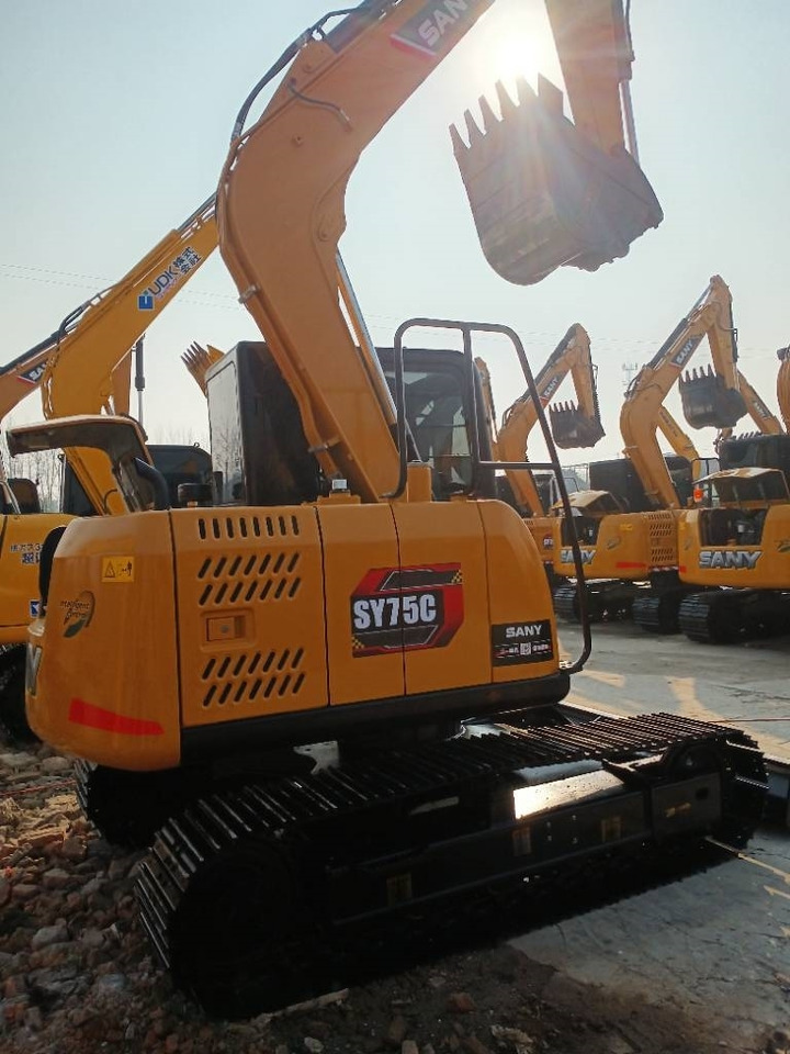 Miniexcavadora Sany SY 75 C: foto 7