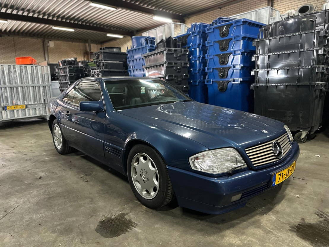 Coche Mercedes-Benz SL-klasse SL 600 12 cilinder: foto 7