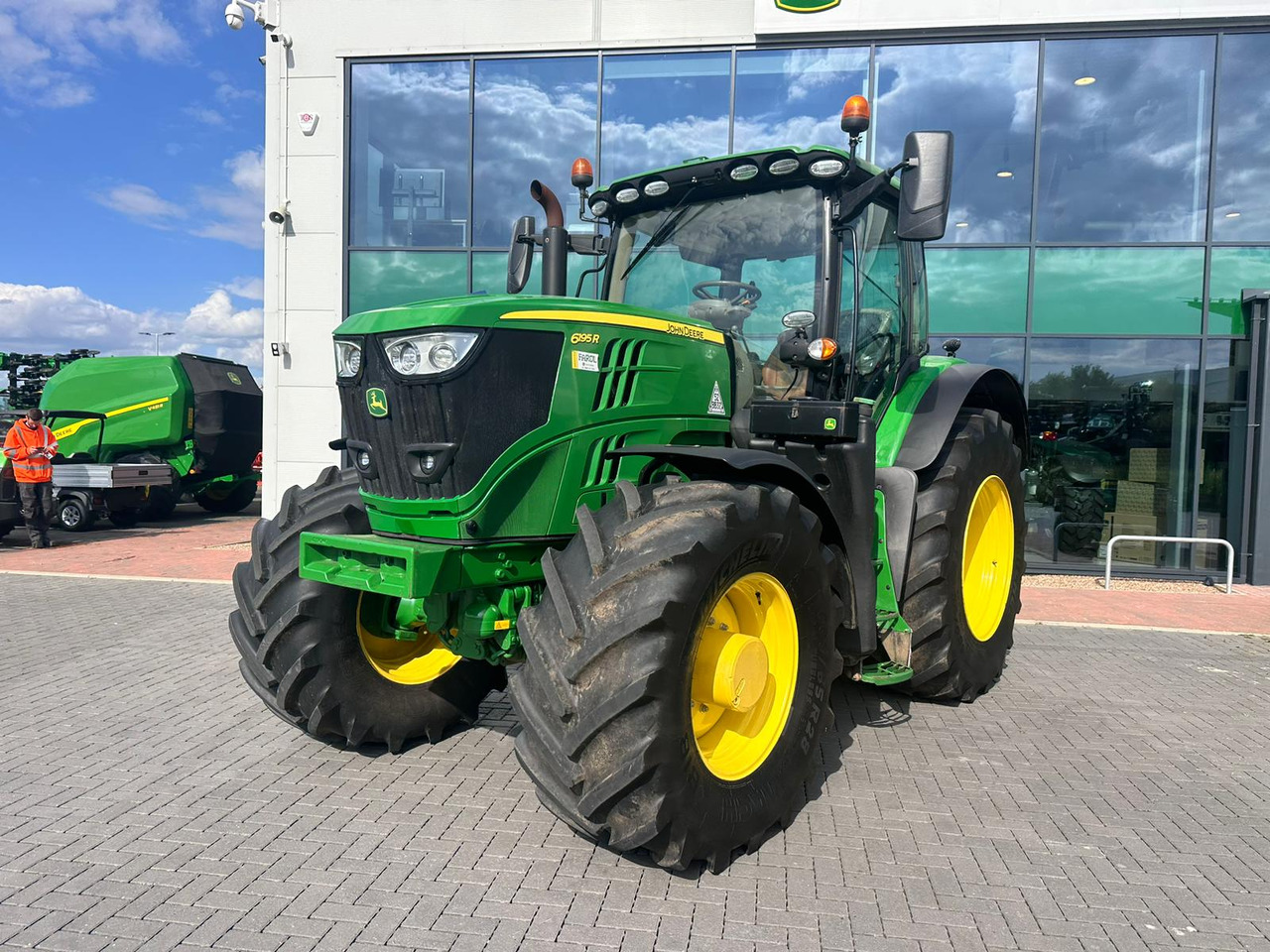 Leasing de  John Deere 6195R John Deere 6195R: foto 17