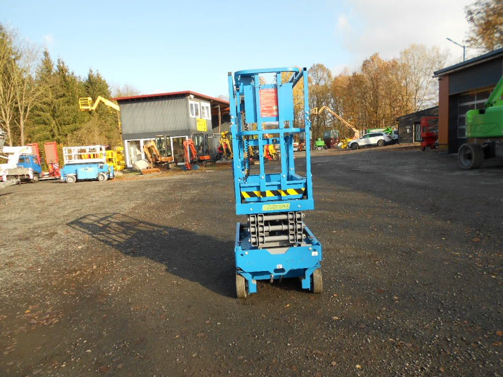 Plataforma de tijeras Genie GS 1330, Scherenarbeitsbühne Genie 5,9 m: foto 24