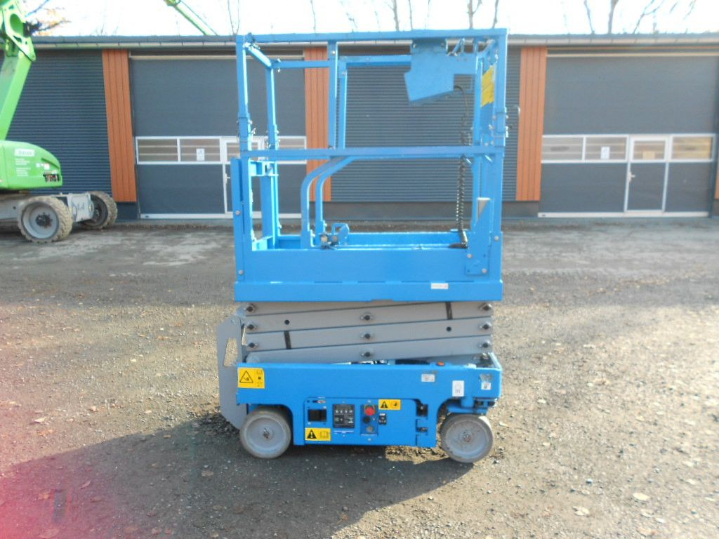 Plataforma de tijeras Genie GS 1330, Scherenarbeitsbühne Genie 5,9 m: foto 18