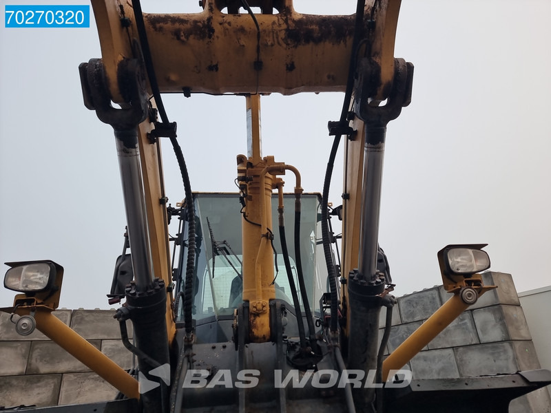 Cargadora de ruedas Komatsu WA380-6: foto 11