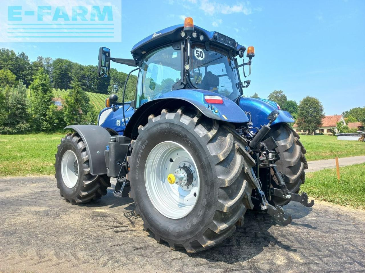 Tractor New Holland t7.270 auto command sidewinder ii (stage v): foto 8