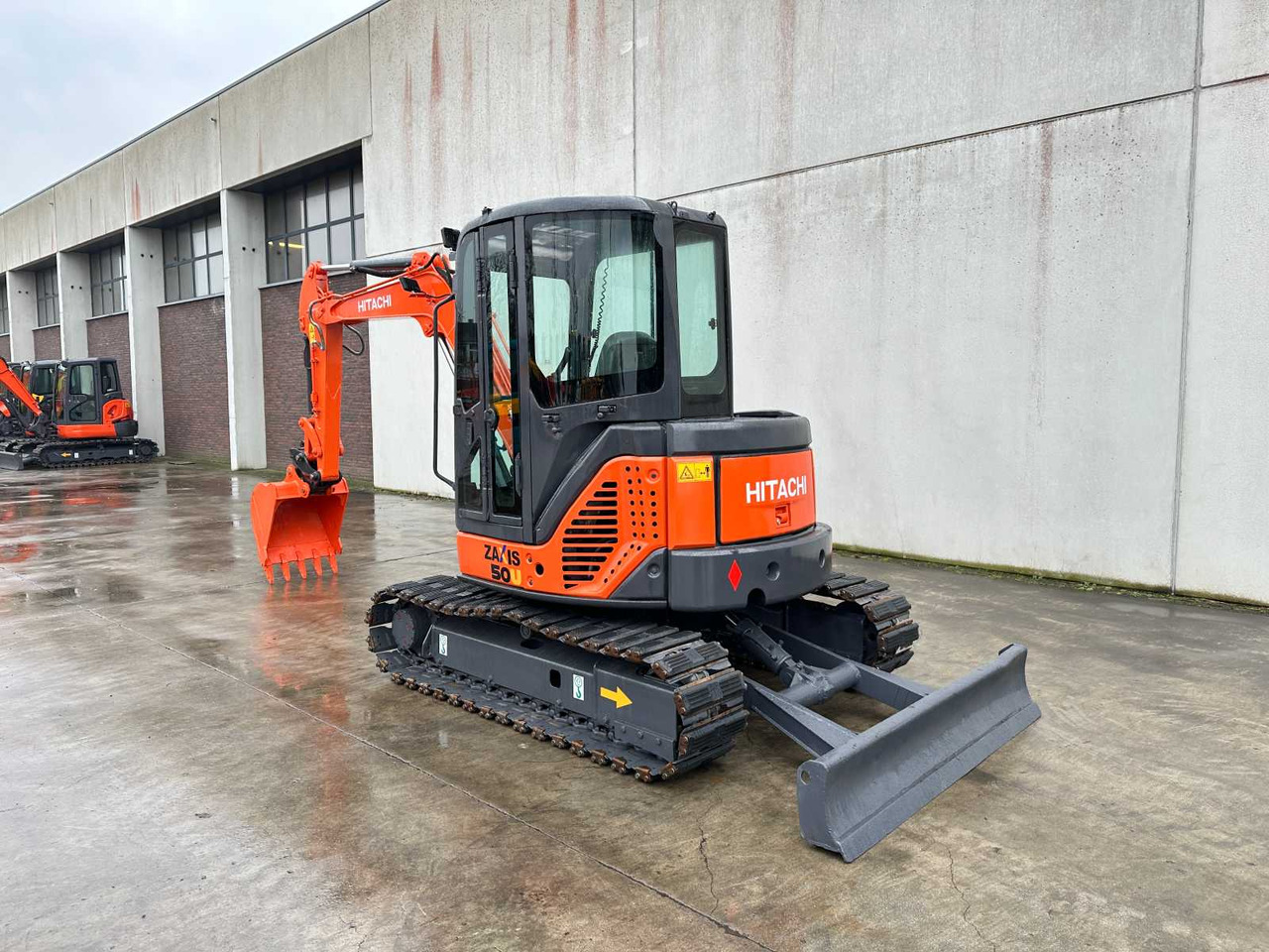 Excavadora de cadenas Hitachi ZX50U-2: foto 6