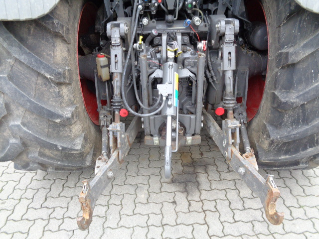 Tractor Fendt 824 Vario S4 ProfiPlus: foto 13