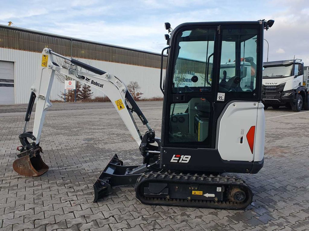 Miniexcavadora Bobcat E19 / MS01 / nur 269h! / Modelljahr: 2023: foto 6