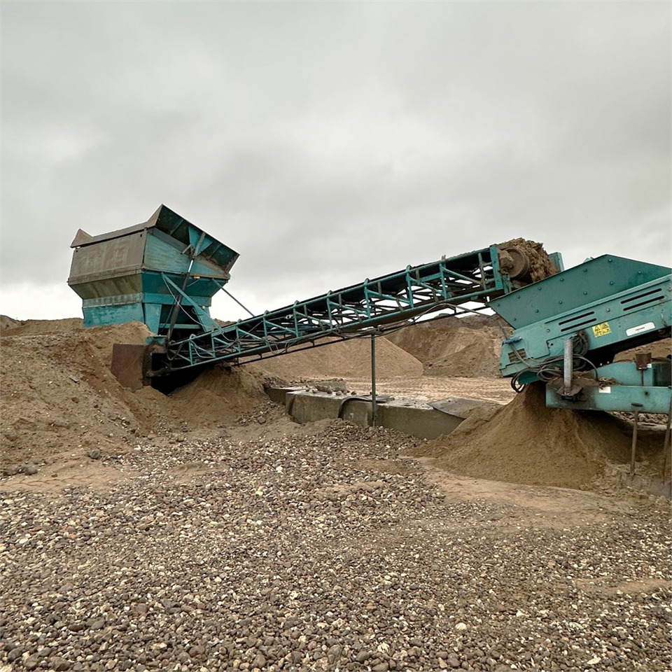 Cribadora Powerscreen Chieftain 2400: foto 39